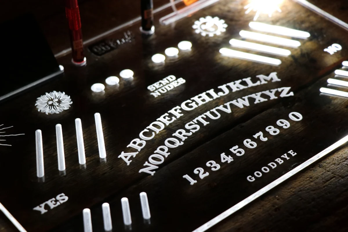 Ouija Snuff Board - Image 9