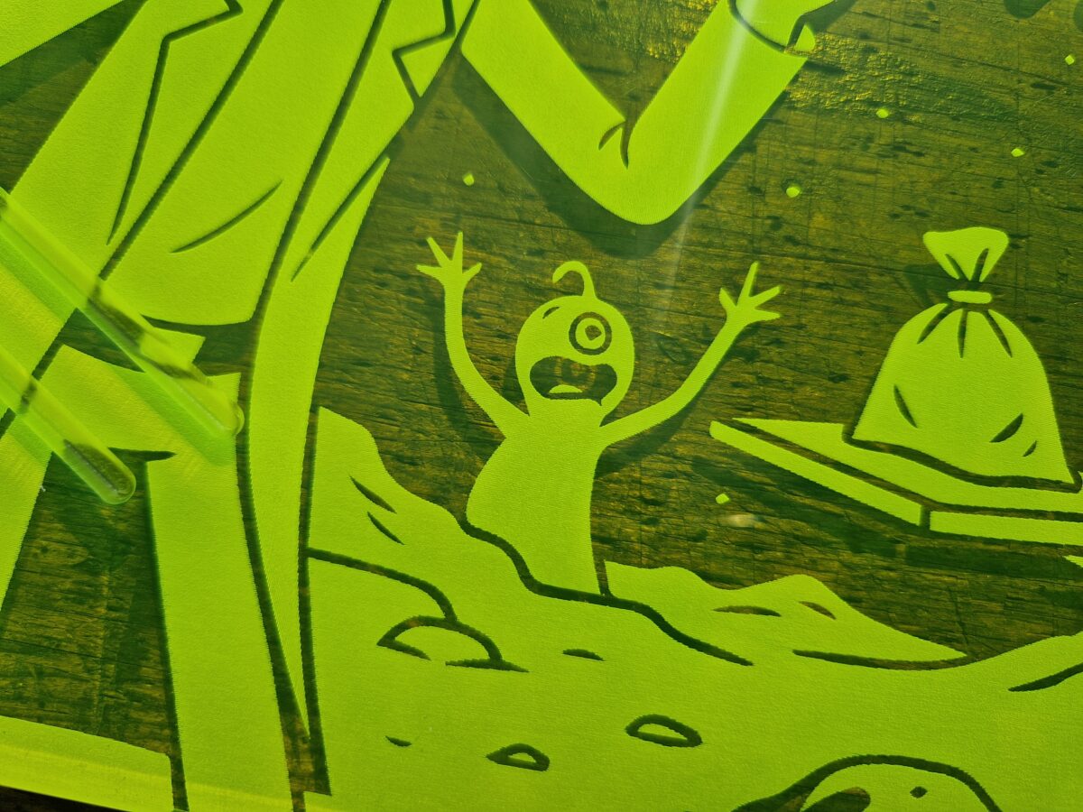 Rick and Snorty Snuff Board - Image 3