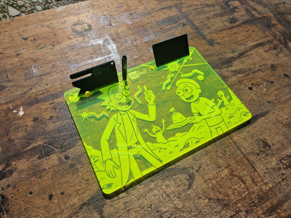 Rick and Snorty Snuff Board - Image 6